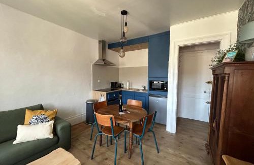 Saint-Martin-aux-Buneaux Apartment | Gîte « Le Marie »