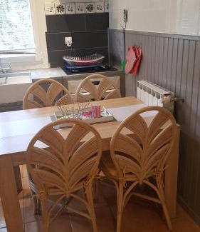 Chateauredon Apartment | Gîte le Père Limpinpin