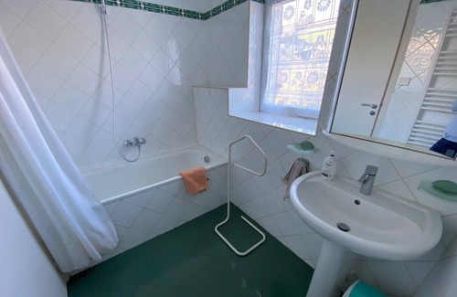 Berze-le-Chatel House | Gîte les Tourniers Sologny