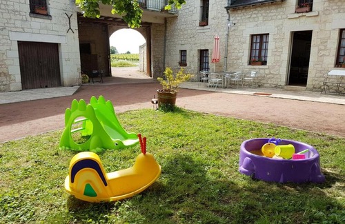 Ligre House | Gîte Ligré, 8 pièces, 15 personnes - FR-1-381-129