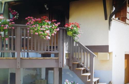 Guemar Villa | Gîte, Maison indépendante "Chez Yvette et André" 2 à 6 pers, Ribeauvillé à 3 km, Colmar à 10 km