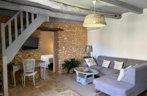 Saint-Amand-de-Vergt House | Gîte MERLANDE - à 600m de Plan d'eau de Neufont