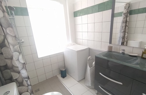 Les Assions House | Gîte N°6-Duplex-Apartment-Private Bathroom