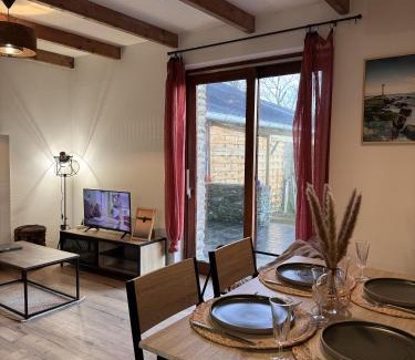 Spezet House | Gîte Paisible à la Campagne pour 5 Personnes