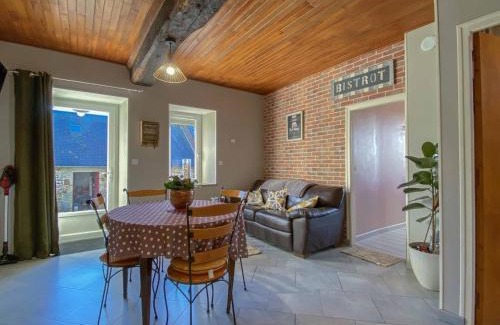 La Chapelle d'Audaine Apartment | Gîte Rénové avec Jardin, Proche Bagnoles de l'Orne - FR-1-497-159