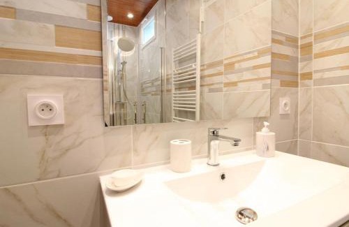 La Chapelle d'Audaine Apartment | Gîte Rénové avec Jardin, Proche Bagnoles de l'Orne - FR-1-497-159