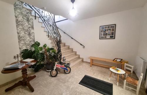 Roanne House | Gîte spacieux au cœur de Roanne avec terrasse - FR-1-496-337