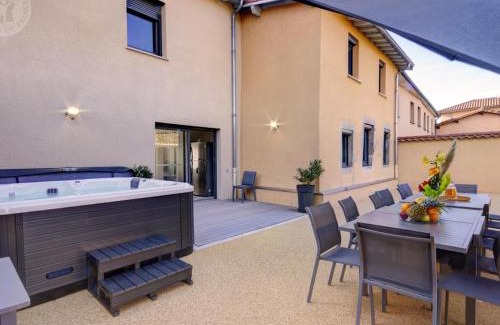 Montchal House | Gîte spacieux avec jardin et jeux pour enfants - FR-1-496-234