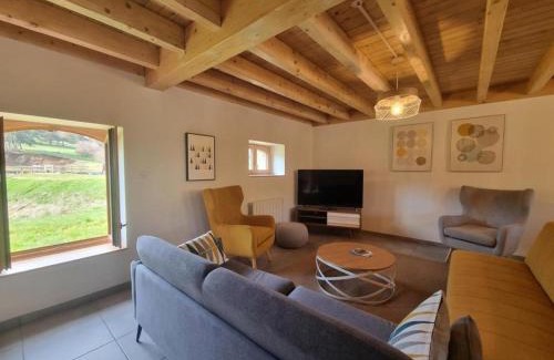 Les Salles House | Gîte spacieux avec terrasse boisée, nature et randonnées - FR-1-496-285