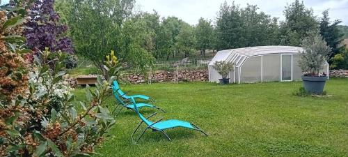 Laragne-Monteglin Apartment | Gîte Uncinatum - La Grange Du Logis