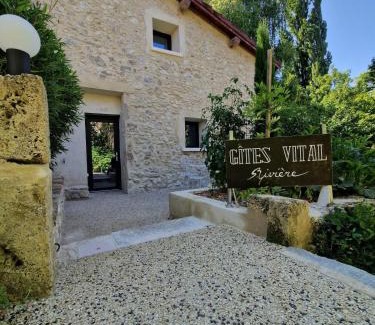 Peyrus House | Gîte VITAL Rivière - Charming cottage