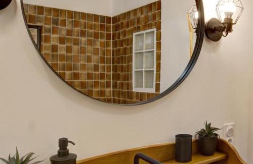 Belmont-de-la-Loire House | Gîtes Campagne Rénovés, Animaux Acceptés, Confort Moderne - FR-1-496-304