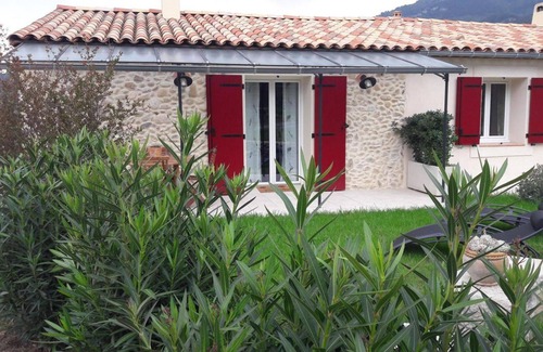 Saint-Martin-du-Var House | Gîtes de la Colline Les Galets
