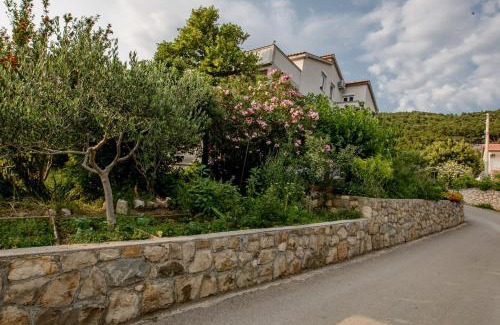 Banjol Apartment | Gabriel Home