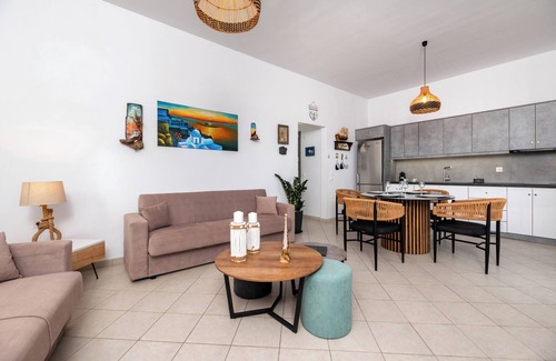 Monolithos House | Gabriel House On The Beach.nFull renovated April 2024 nVery Peaceful Area