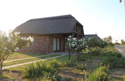 Moqhaka Cabin | Gaggle Inn Guest Lodge