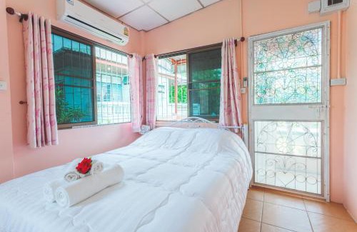 Bang Yi Khan House | Gaiwandhanat Homestay