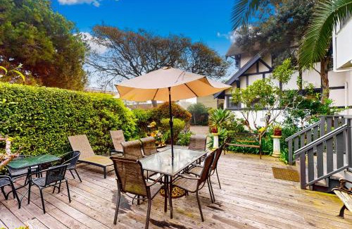 East Beach Hotel | Gallaher