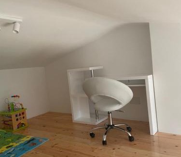 Skrbcici Apartment | Gallery apartment in Skrbcici (Krk)