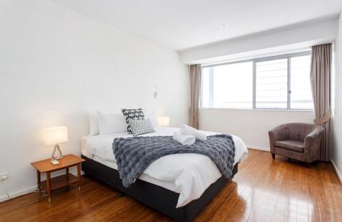 Fremantle Apartment | Galleryonhigh Spacious & Central