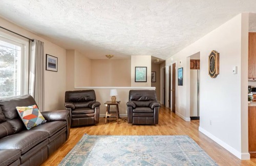Idaho Falls House | Game room, Deck, Outside Fire pit, AC, Close to Airport & Pet Friendly!