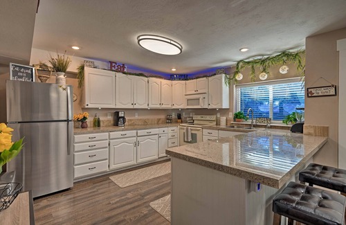 Bluffdale Apartment | Game Room + Hot Tub: Salt Lake City Area Apt