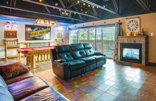 Stateline Apartment | Game Room, Mtn Views! Unit 1 Mi to Heavenly Resort