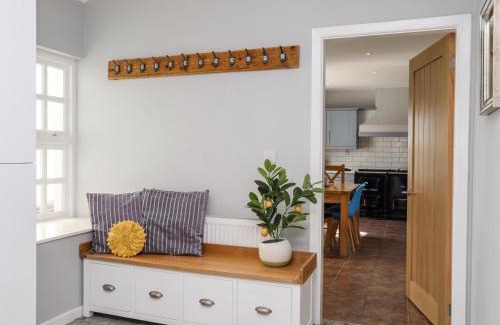 Bryngwran House | Gamekeepers