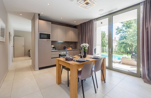 Kastelir-Labinci House | Ganz Neue Top Villa