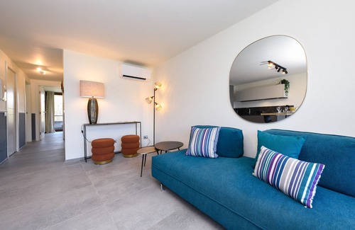 Pieve Vecchia Apartment | Garda Marina beach front in Manerba del Garda