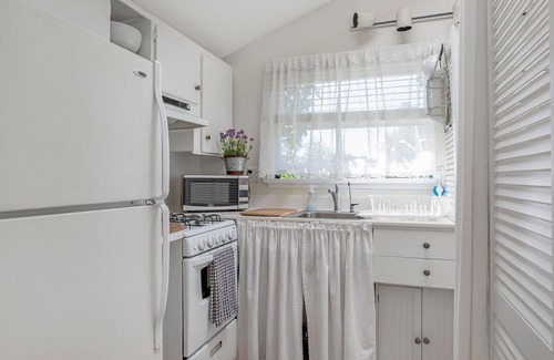 Montecito Cottage | Garden Cottage in Montecito