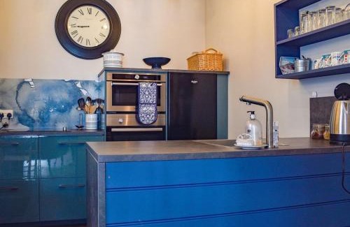 Ryde House | Garden Flat