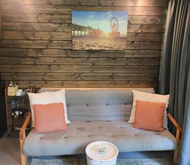 Scheveningen Apartment | Garden House - Free Parking