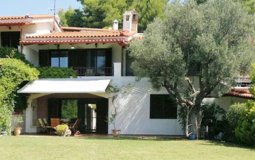 Siviri Villa | Garden house