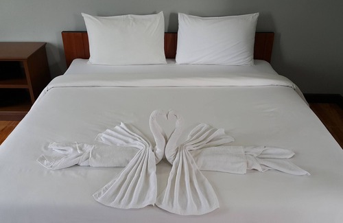 Makham Tia Hotel | Garden House Resort