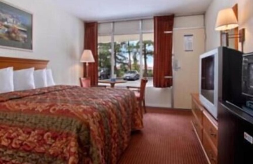 Fredericksburg Hotel | Garden Inn