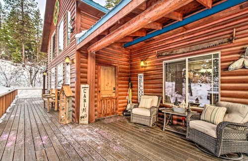Garden Valley House | Garden Valley Cabin with Loft and Large Deck!