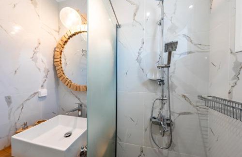 Notos Apartment | Garden View Apartment Poseidonas