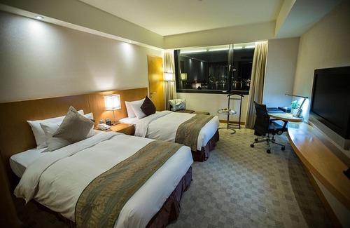 Zuoying District Hotel | Garden Villa