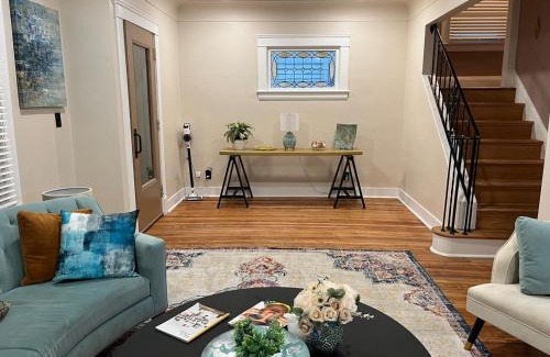 Cleveland House | Garden Whisper Cozy Chamber