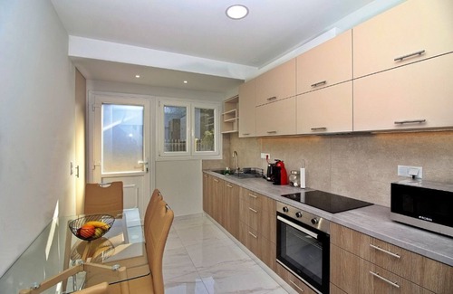 Corfu Town Apartment | Garitsa Gem Suite - a stunning two-story house