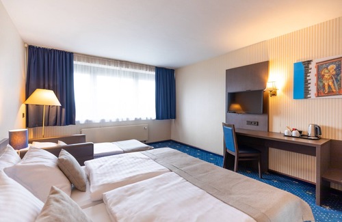 Bockenheim Hotel | Garner Hotel Frankfurt Palmengarten by IHG