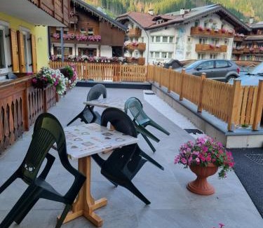 Canazei Hotel | Garni Ciamorc