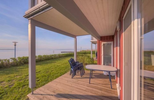 Muritz Apartment | Gartendeck 491 - Ferienapartment mit Toller Ausstattung und Blick auf die Müritz
