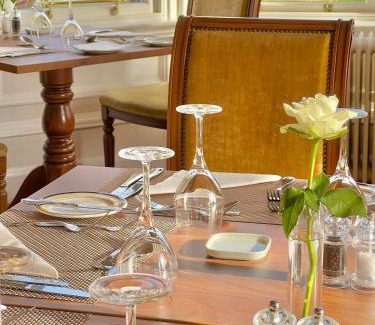 Dunfermline Hotel | Garvock House Hotel
