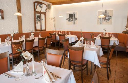 Wolfhagen House | Gasthaus Hotel Pfeifferling