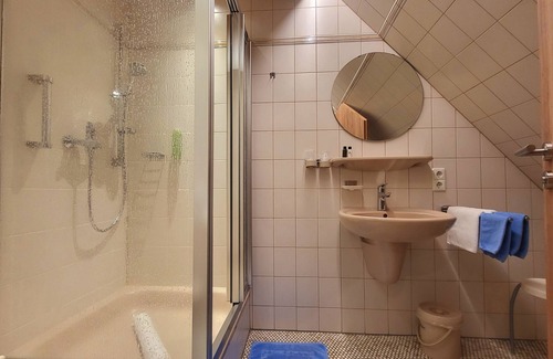 Gremmelsbach Bed & Breakfast | Gasthaus Staude