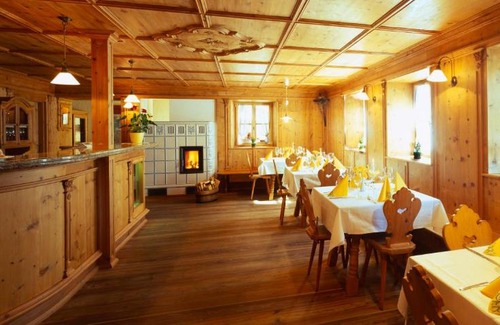 Naturno Hotel | Gasthof Weisses Kreuz