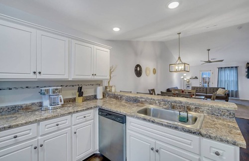 Statesboro Apartment | Gata Suite - Quiet Neighborhood 10 Minutes to GSU