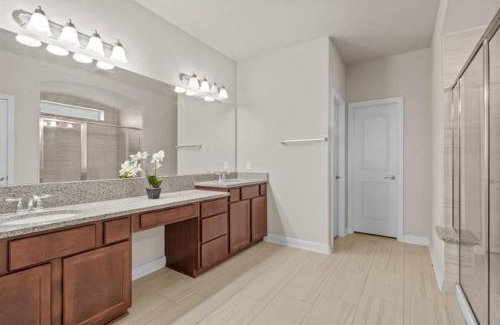 Rosenberg Historic Downtown Villa | Gated Community 2-story Home2